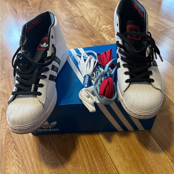 Adidas superstar Chicago pro model size 11 - Picture 7 of 7